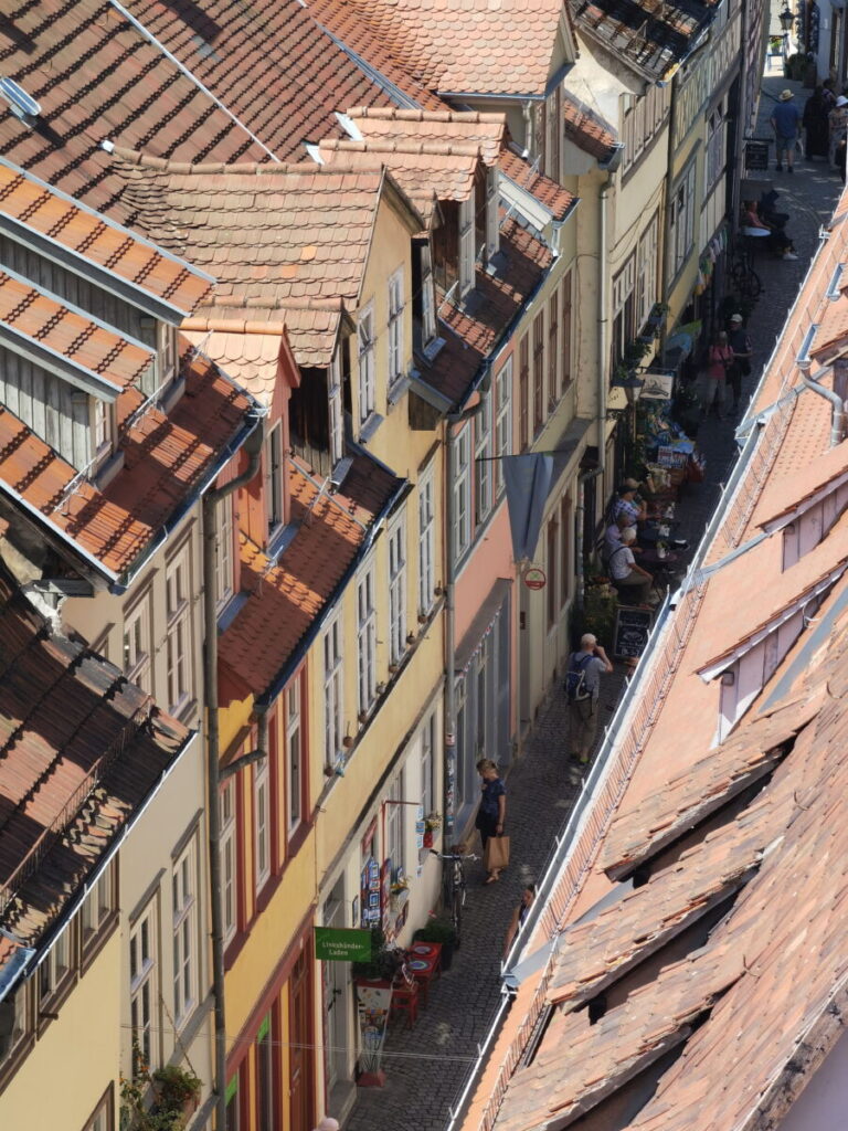 Blick von der Ägidienkirche Erfurt auf die Krämerbrücke